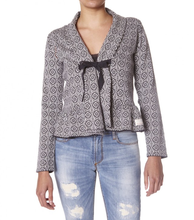 1093_40bcae3764-large