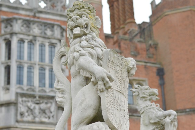 Hampton Court Lion